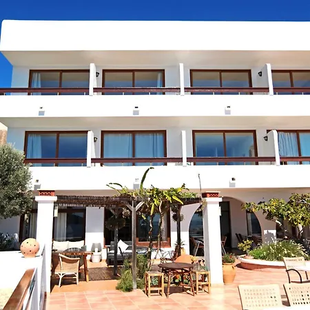 Hostal Marblau Ibiza-3