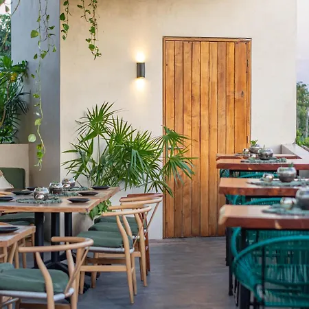 Casa Agape Boutique Hotel Rooftop Pool & Beach Club Access-3