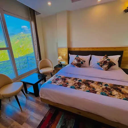 Pinerock Resort, Mussoorie ! Luxury Rooms ! Mountain View ! Open Terrace ! Cafe-3