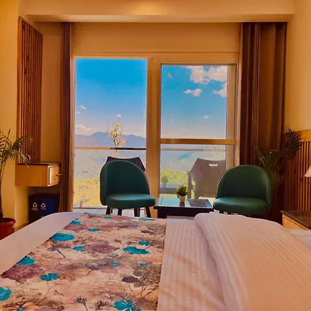 Pinerock Resort, Mussoorie ! Luxury Rooms ! Mountain View ! Open Terrace ! Cafe-2