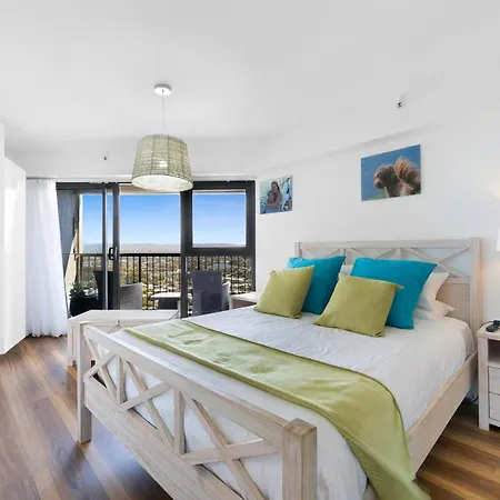 Burleigh Esplanade Apartments-2