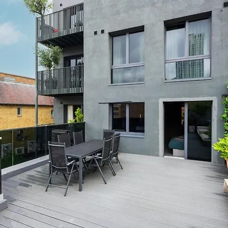 Sleepy Joes Apartments-3