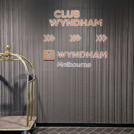 Wyndham Hotel Melbourne-3