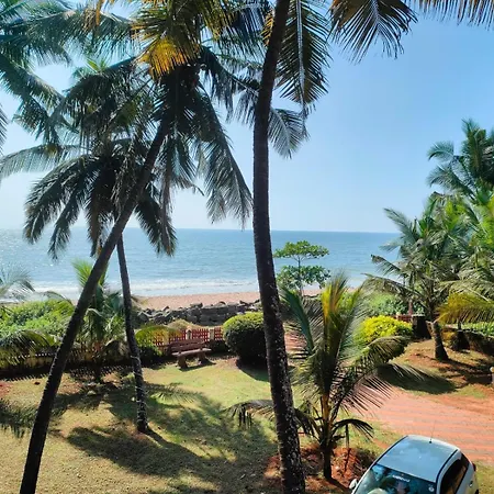 Club 7 Beach Resort-3