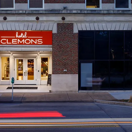 Hotel Clemons-3