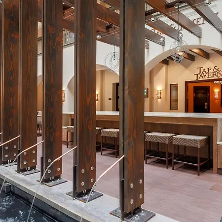 Embassy Suites By Hilton Dallas-Love Field-2