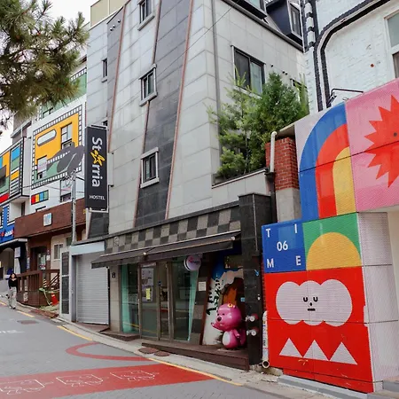 Starria Hostel Foreign Guest Only-3