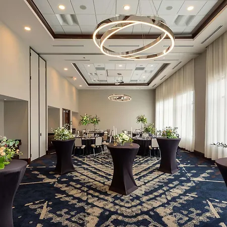 Hilton Asheville Biltmore Park-3