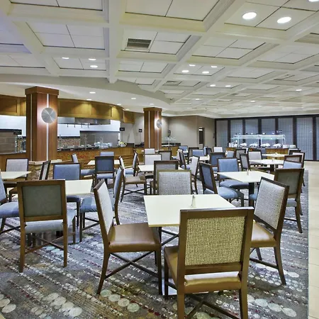 Embassy Suites Columbus - Airport-2