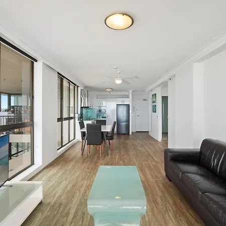 Capricorn One Beachside Holiday Apartments - Official-3