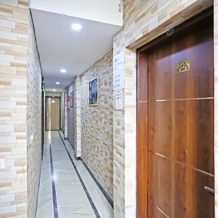Hotel Preet Palace -5 Mints Walk From Nizamuddin Railway Station-2