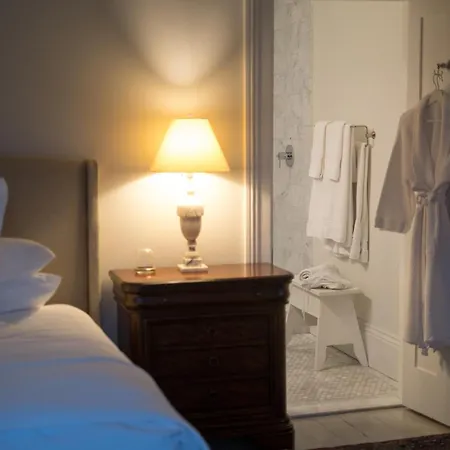 Woodbourne Inn-2