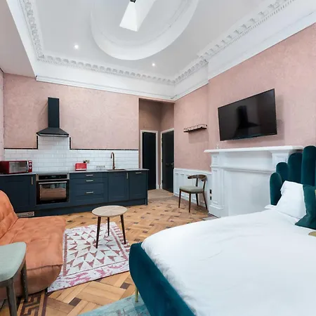 89 The Merchants- Chic Aparthotel By The House Of Danu-3