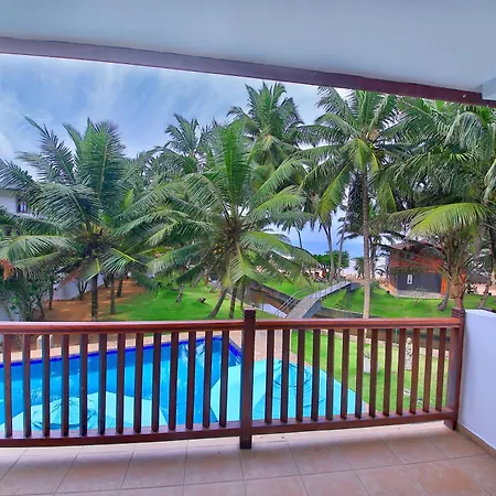 Rockside Beach Resort-3