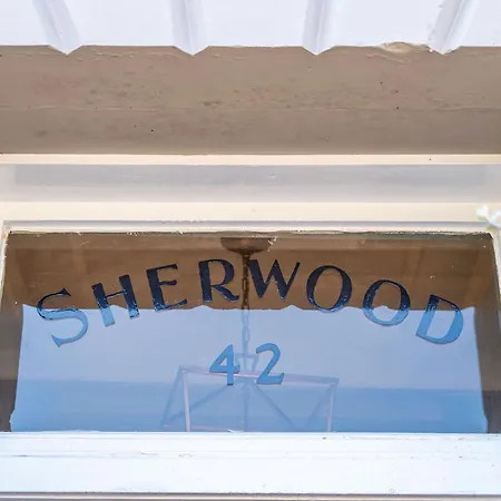Sherwood Guest House-3