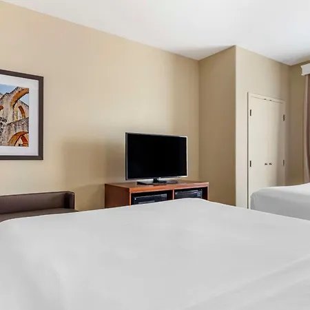 Comfort Suites Medical Center Near Six Flags-2