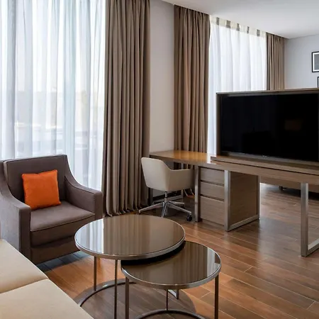 Doubletree Suites By Hilton - Riyadh Financial District-3