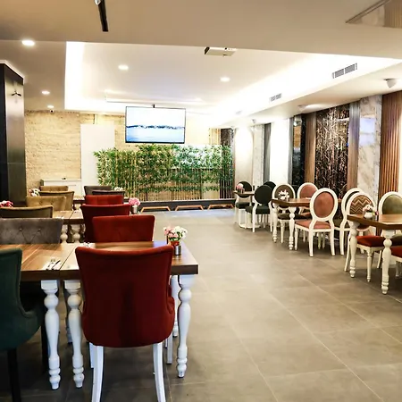 Mia Berre Hotels-3