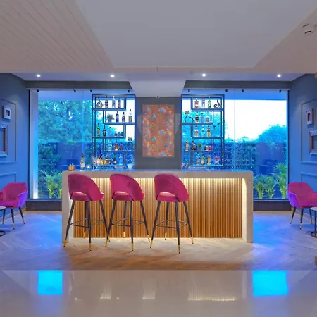 Royale Sarovar Portico Agra-3