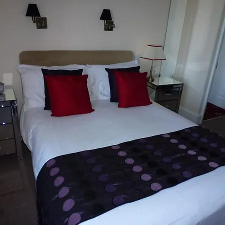 Royal Hotel (Adults Only)-3