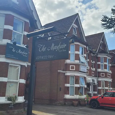 The Mayfair Guest House Self Catering-2