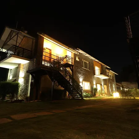 Queens Hotel -Yellow Lake Resorts &Spa -Yercaud-2
