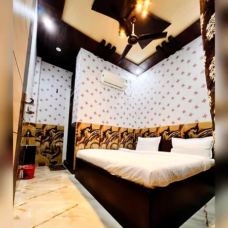 Hotel Raghunandan Inn Near Ram Janambhumi , Parking Available-3