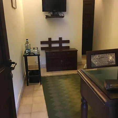 Lutyens Bungalow-2