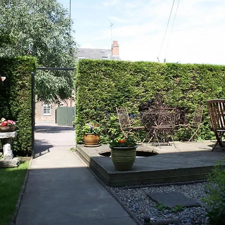 Holmwood House Guest Accommodation-2