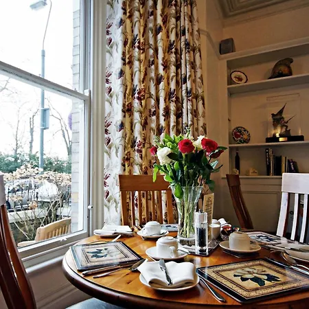 Bronte Guest House-3