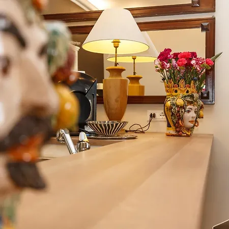 Bb 22 Charming Rooms & Apartments-2