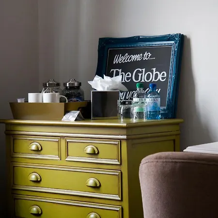The Globe-3