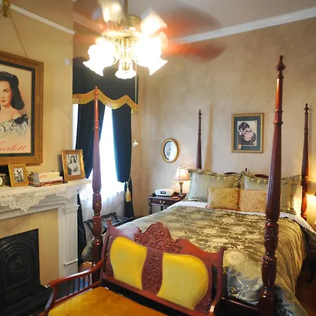Hh Whitney House - A Bed & Breakfast On The Historic Esplanade-2