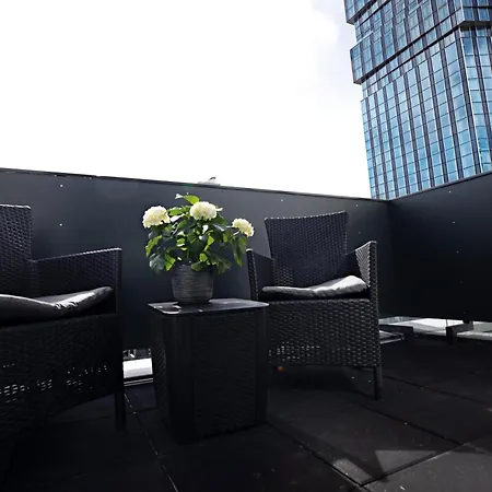 Skyline Hotel City Frankfurt-2