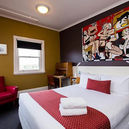 Tolarno Hotel-2