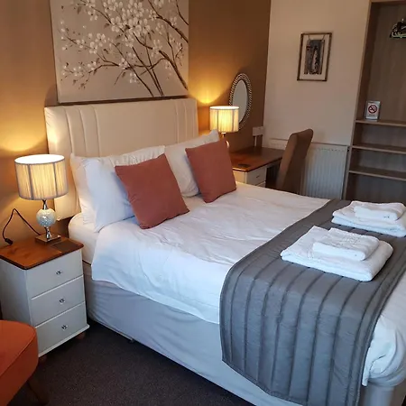 Barclay Court Guest House-2