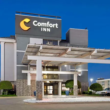 Comfort Inn Dallas North Love Field Airport-2