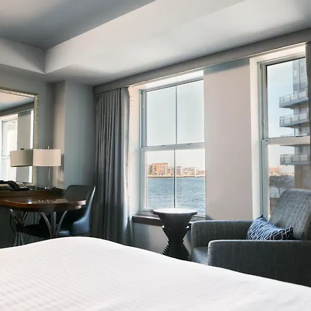 Battery Wharf Hotel, Boston Waterfront-3