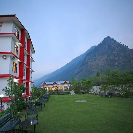 De Vivendi Resorts, Manali With 35000 Sqft Open Lawn-2