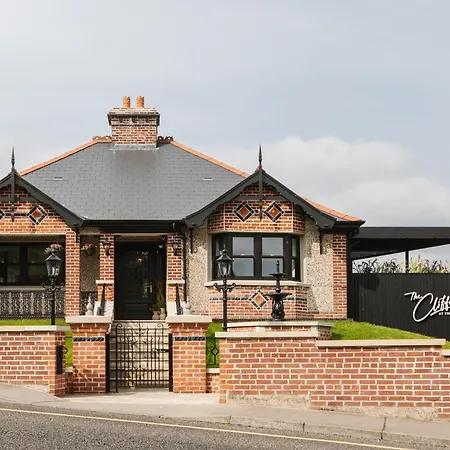 The Cliffe At The Quay-3