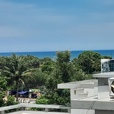 Le Poshe Beachview - Tie-2