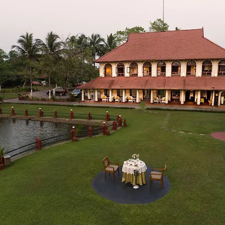 Taj Kumarakom Resort And Spa Kerala-3