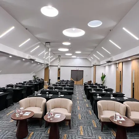 J4 Hotels Legian-3