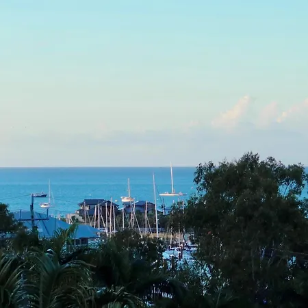 Coral Sea Vista Apartments-2