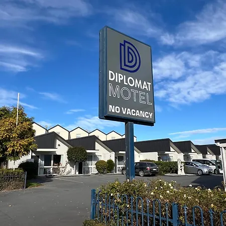 Diplomat Motel-3