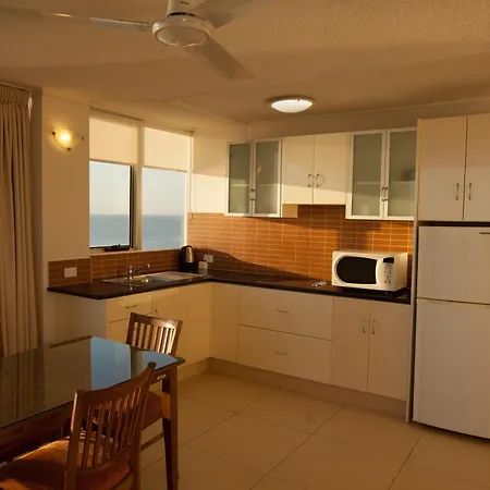Chateau Beachside Resort-3