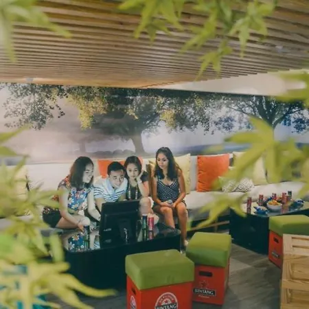 Berry Glee Thematic Hotel-2