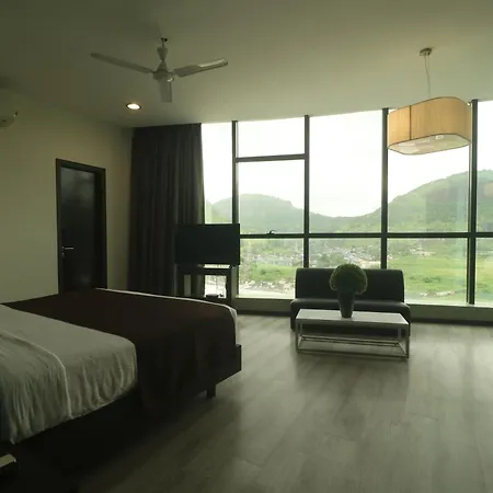 Hotel Mumbai House Airoli, Navi Mumbai-3