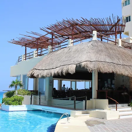 Bsea Cancun Plaza Hotel-3
