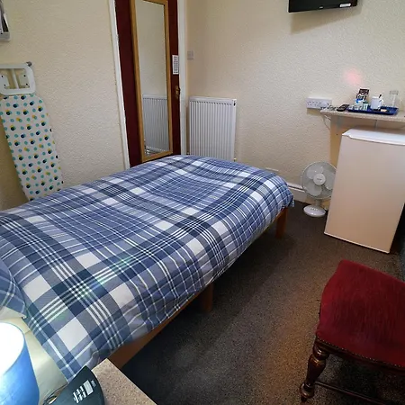 Lynmoore Guest House-3